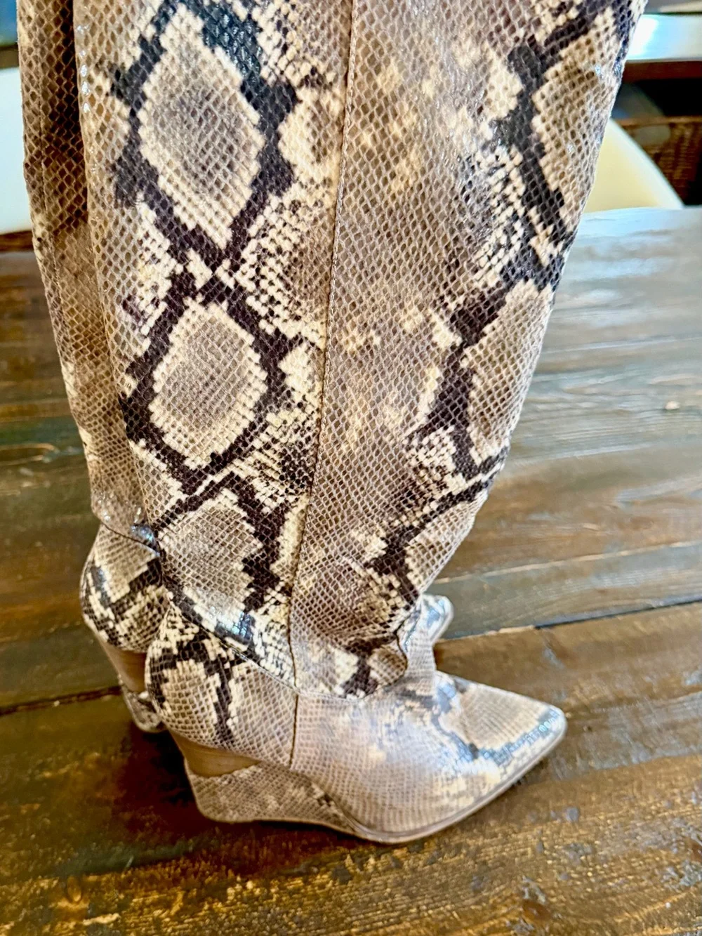 Jessica Simpson Havrie Knee High Snake Print Wedge Boots Totally Taupe 10M
